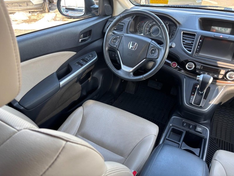 Honda CR-V Vehicle Full-screen Gallery Image 13