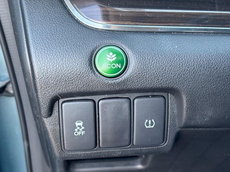 Honda CR-V Vehicle Full-screen Gallery Image 18