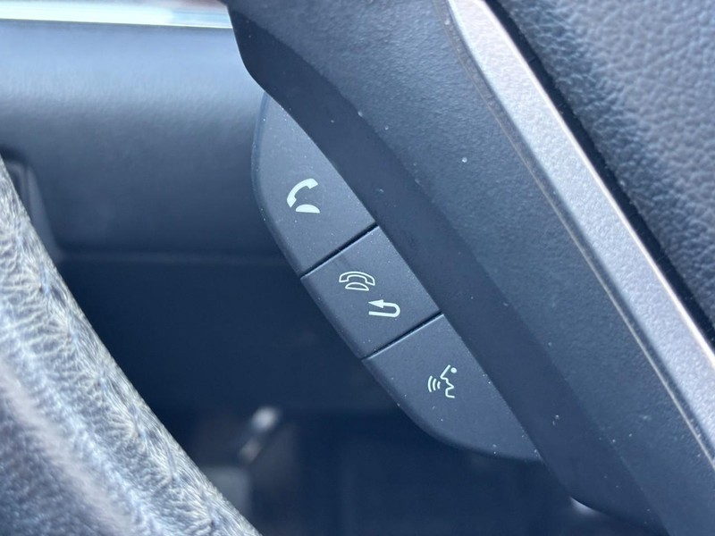 Honda CR-V Vehicle Full-screen Gallery Image 20