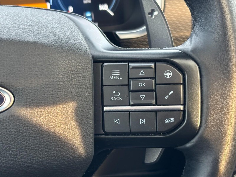 Ford F-150 Vehicle Full-screen Gallery Image 22