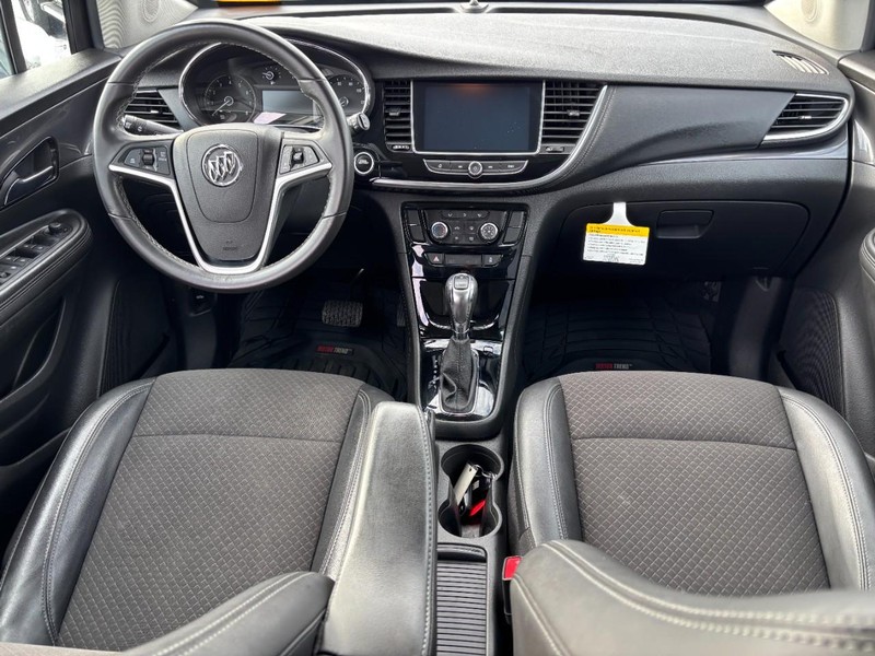 Buick Encore Vehicle Full-screen Gallery Image 14