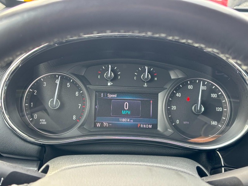 Buick Encore Vehicle Full-screen Gallery Image 22