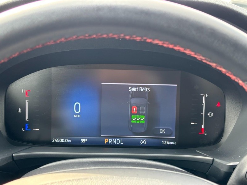 Ford Escape Vehicle Full-screen Gallery Image 22