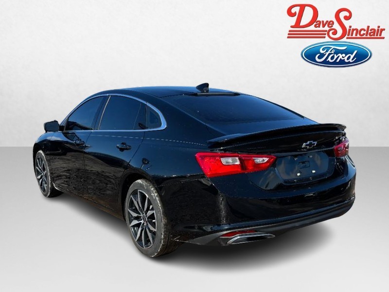 Chevrolet Malibu Vehicle Full-screen Gallery Image 07