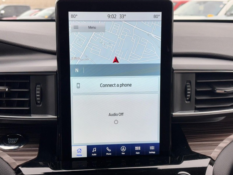 Ford Explorer Vehicle Full-screen Gallery Image 24