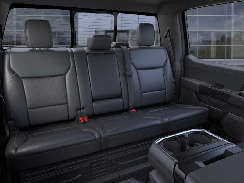 Ford F-150 Vehicle Full-screen Gallery Image 13