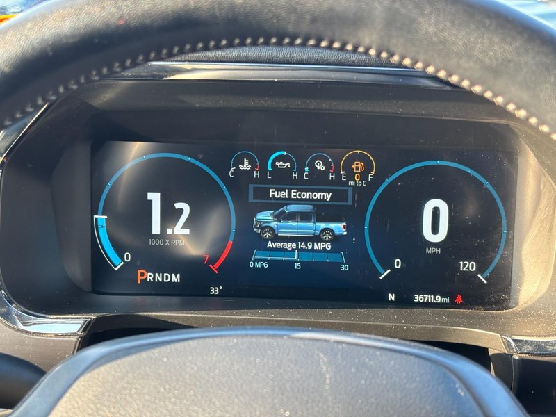 Ford F-150 Vehicle Full-screen Gallery Image 22