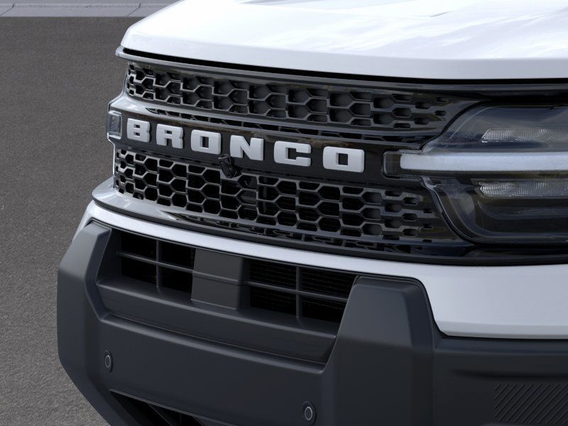 Ford Bronco Sport Vehicle Full-screen Gallery Image 19