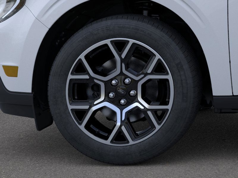 Ford Maverick Vehicle Full-screen Gallery Image 22