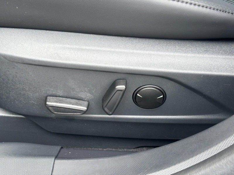 Ford Mustang Mach-E Vehicle Image 16