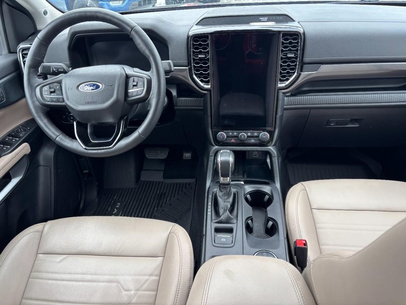 Ford Ranger Vehicle Full-screen Gallery Image 14