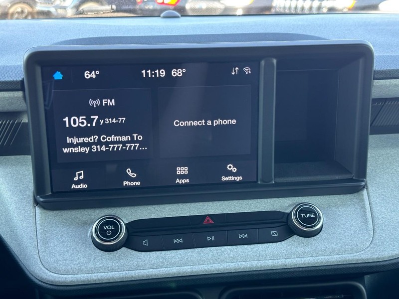 Ford Maverick Vehicle Image 24