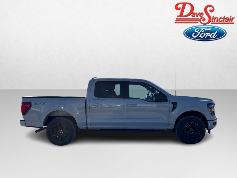 Ford F-150 Vehicle Full-screen Gallery Image 05