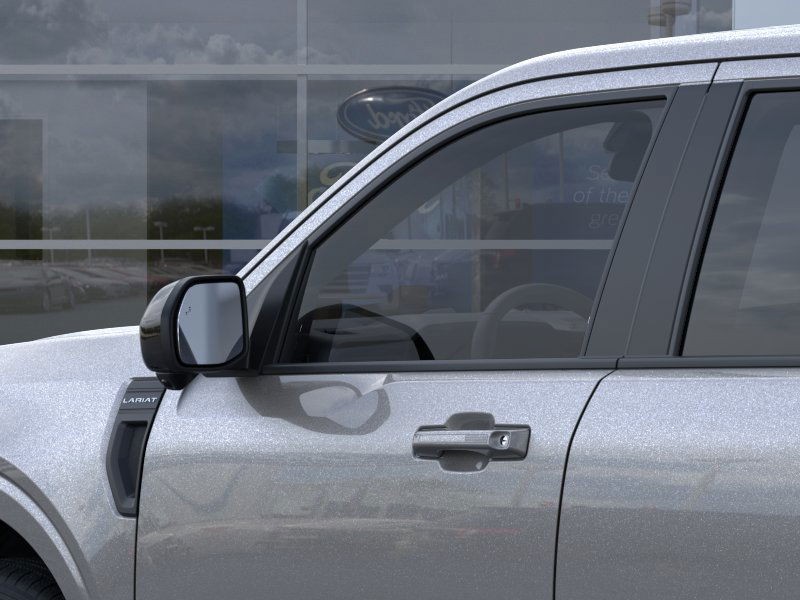 Ford Maverick Vehicle Full-screen Gallery Image 23