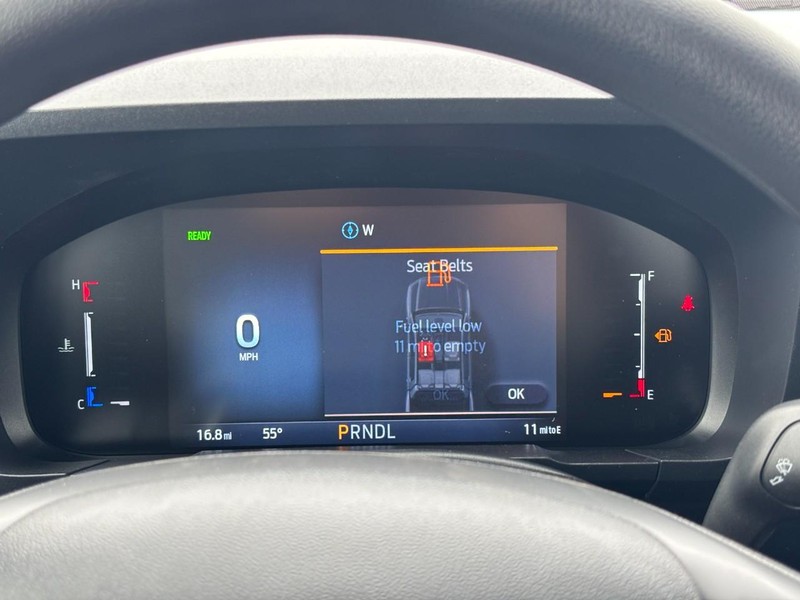 Ford Maverick Vehicle Full-screen Gallery Image 22