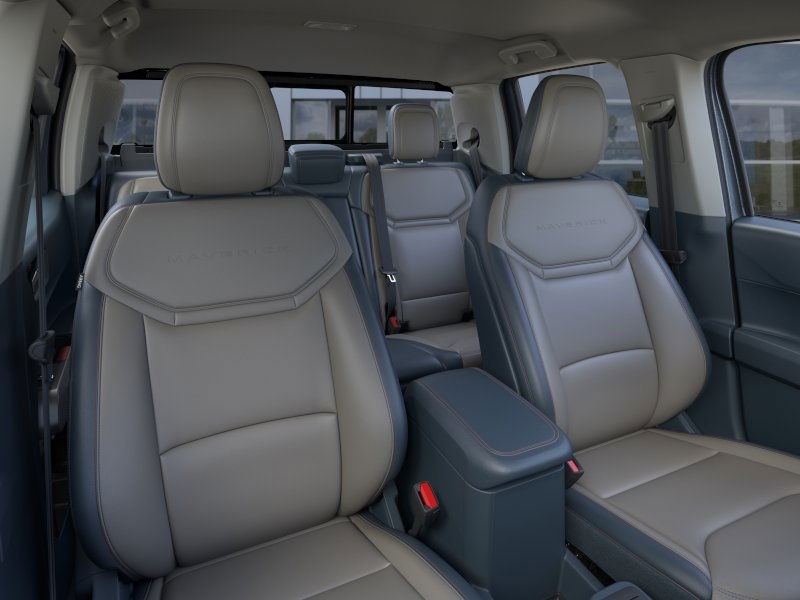 Ford Maverick Vehicle Full-screen Gallery Image 12