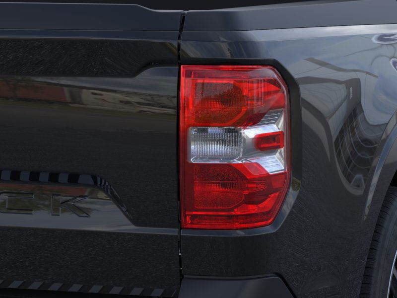 Ford Maverick Vehicle Full-screen Gallery Image 24