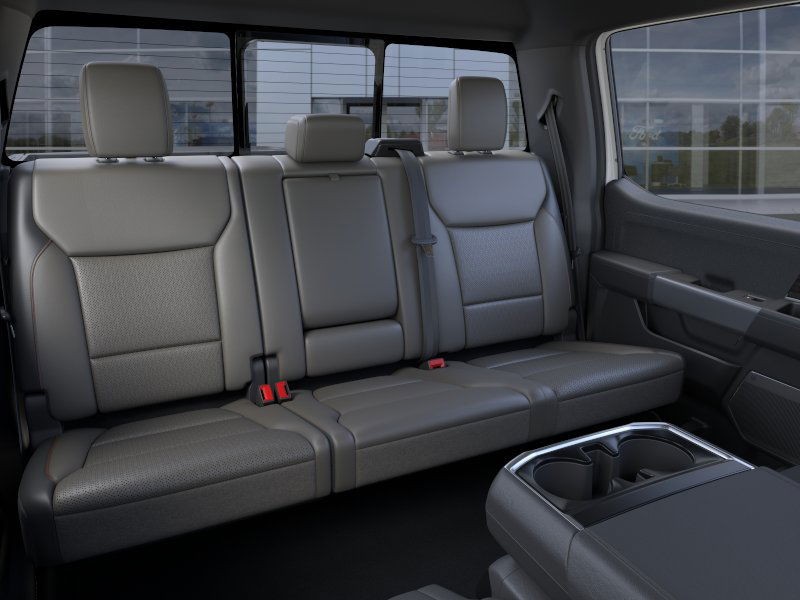 Ford F-150 Vehicle Full-screen Gallery Image 13