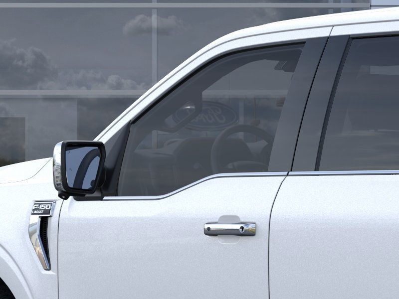 Ford F-150 Vehicle Full-screen Gallery Image 22