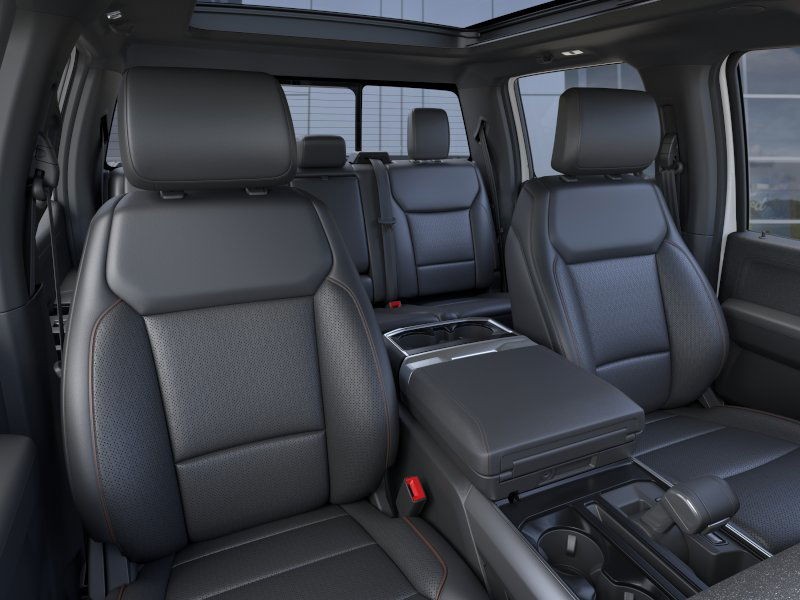Ford F-150 Vehicle Full-screen Gallery Image 12