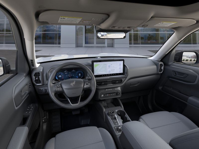 Ford Bronco Sport Vehicle Full-screen Gallery Image 11