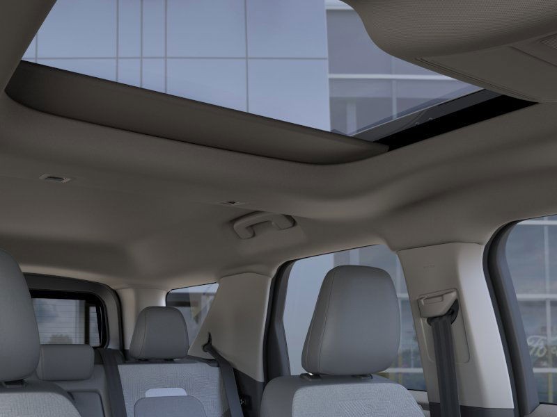 Ford Bronco Sport Vehicle Full-screen Gallery Image 24