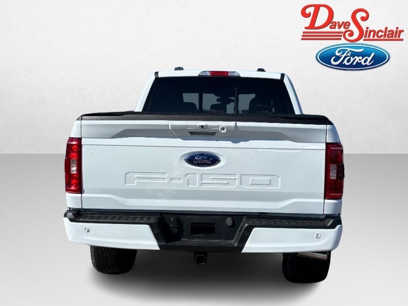 Ford F-150 Vehicle Full-screen Gallery Image 08