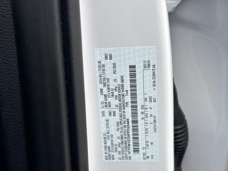 Ford F-150 Vehicle Full-screen Gallery Image 27