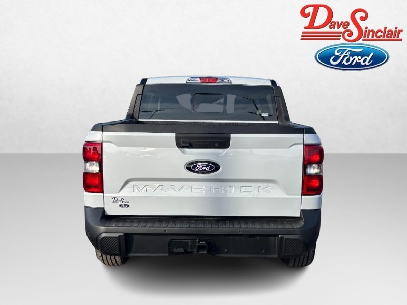 Ford Maverick Vehicle Full-screen Gallery Image 08