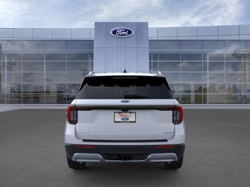 Ford Explorer Vehicle Full-screen Gallery Image 07