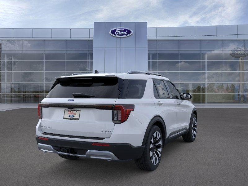 Ford Explorer Vehicle Full-screen Gallery Image 10