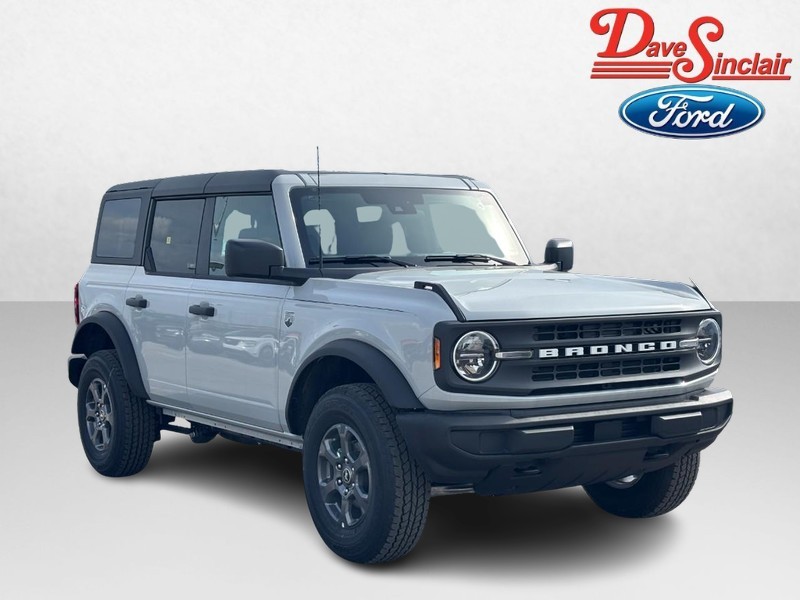 Ford Bronco Vehicle Image 04