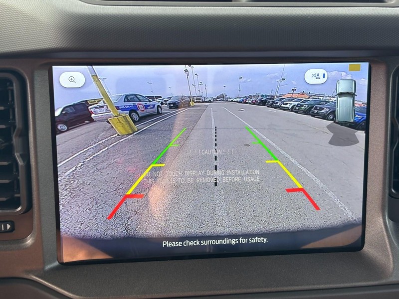 Ford Bronco Vehicle Image 24