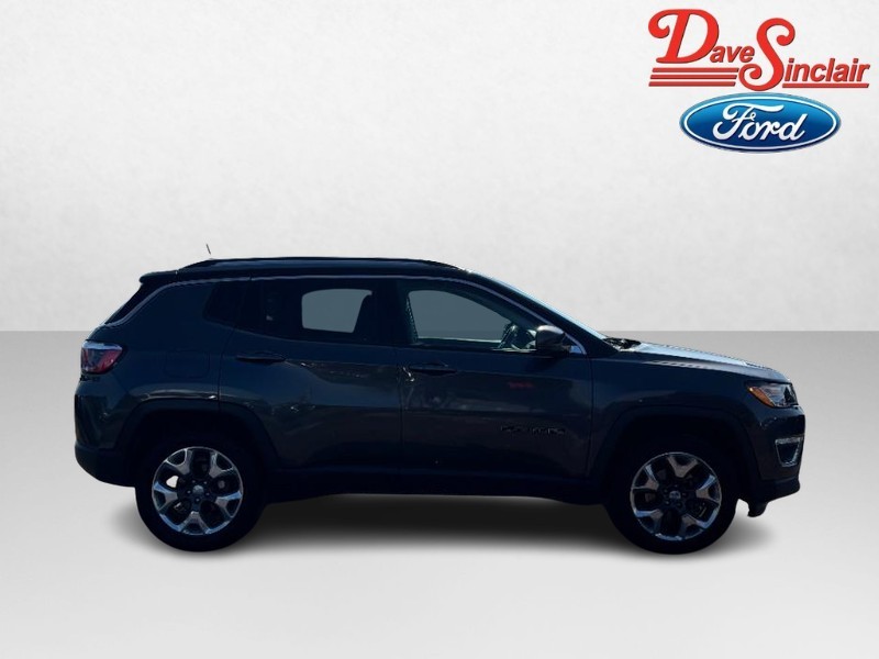 Jeep Compass Vehicle Image 05