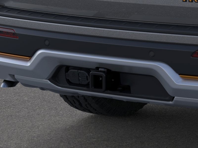 Ford Explorer Vehicle Full-screen Gallery Image 25