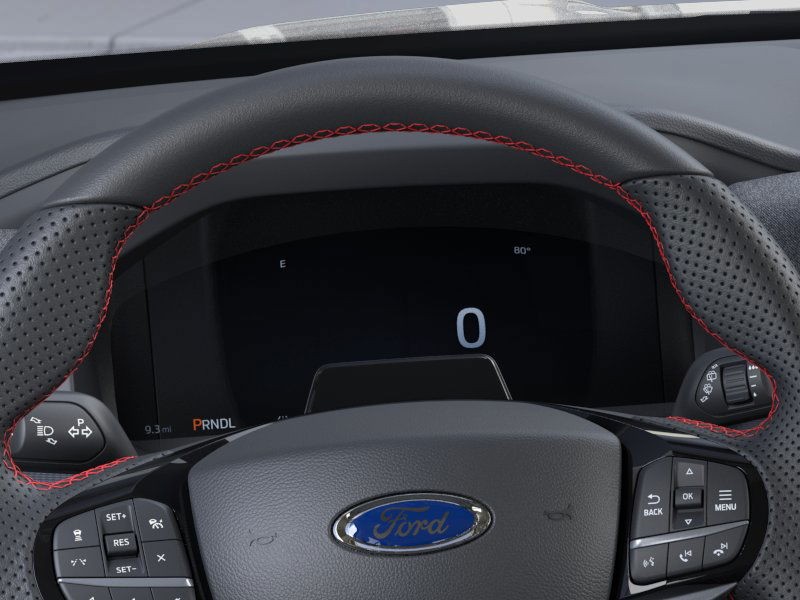 Ford Explorer Vehicle Full-screen Gallery Image 15