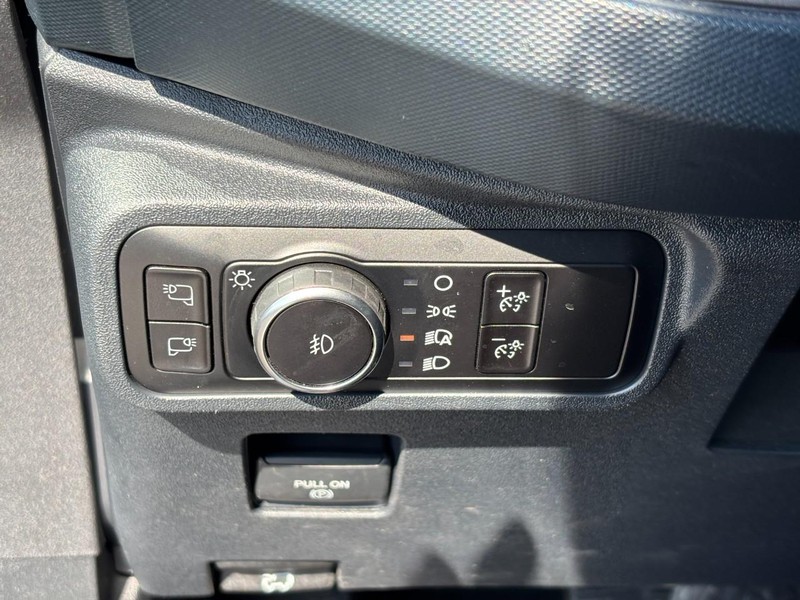 Ford Bronco Vehicle Image 18