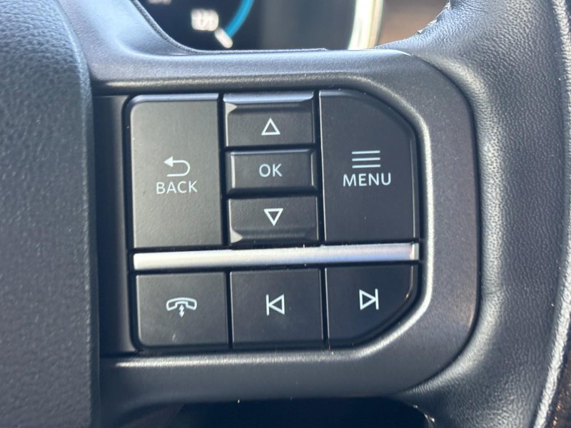 Ford F-150 Vehicle Full-screen Gallery Image 21