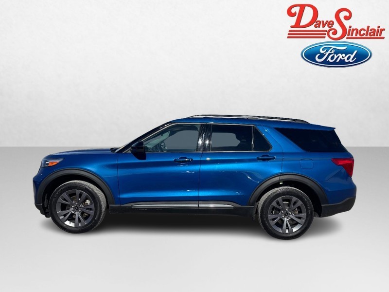 Ford Explorer Vehicle Full-screen Gallery Image 10