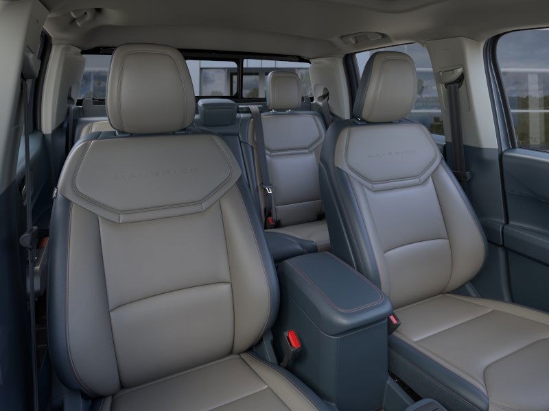 Ford Maverick Vehicle Full-screen Gallery Image 12