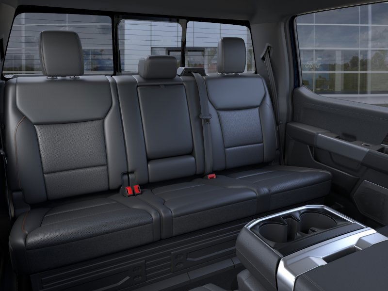 Ford F-150 Vehicle Full-screen Gallery Image 13