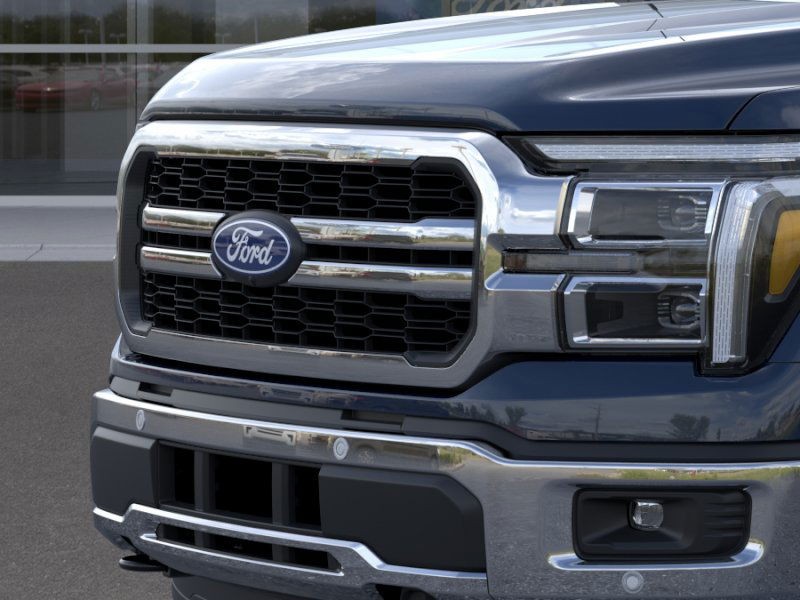 Ford F-150 Vehicle Full-screen Gallery Image 19
