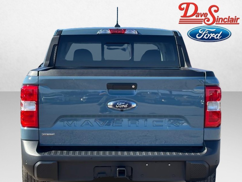 Ford Maverick Vehicle Full-screen Gallery Image 08