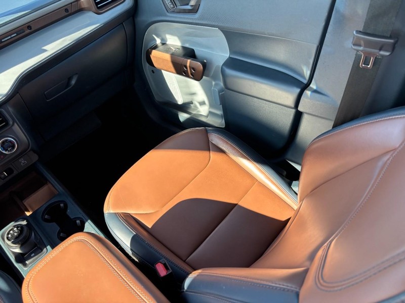 Ford Maverick Vehicle Full-screen Gallery Image 15