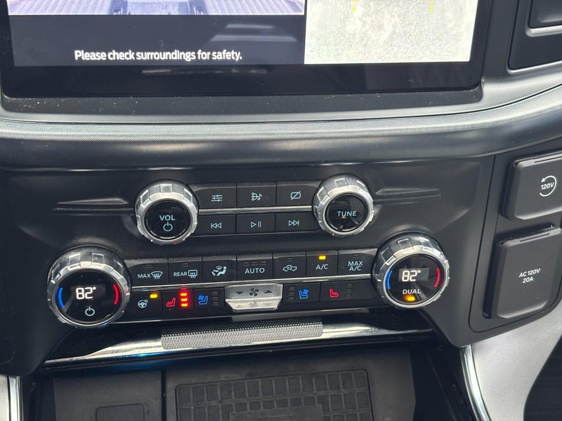 Ford F-150 Vehicle Image 25