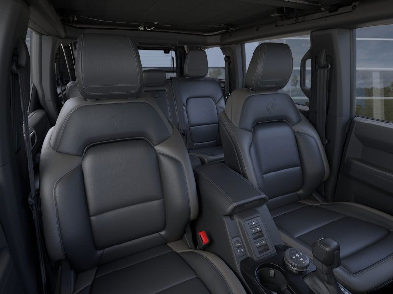 Ford Bronco Vehicle Image 12