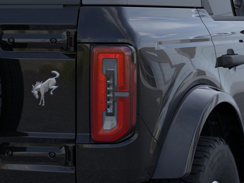 Ford Bronco Vehicle Image 25