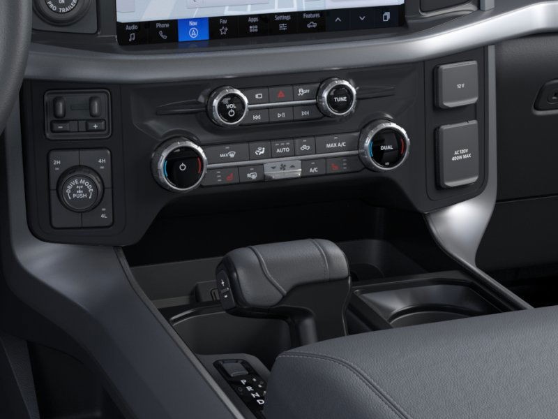Ford F-150 Vehicle Full-screen Gallery Image 17