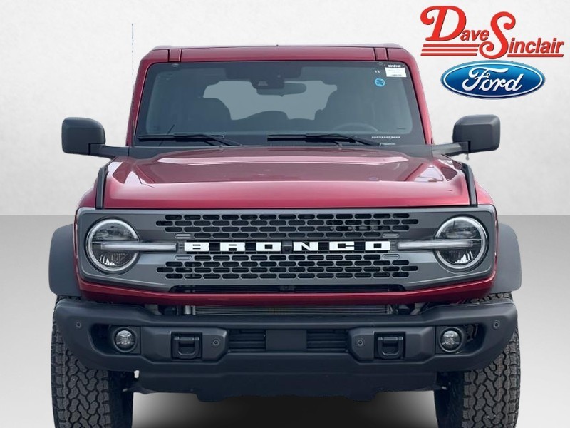 Ford Bronco Vehicle Image 02