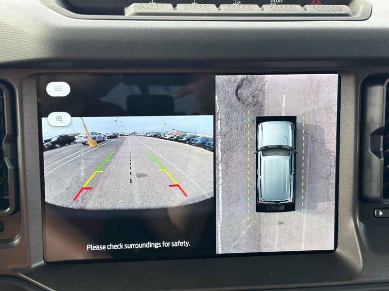 Ford Bronco Vehicle Image 24